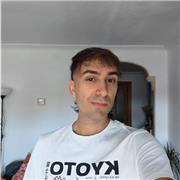 Graduado en biología, máster de profesorado y máster en innovación didáctica. Responsable, práctico y ordenado.